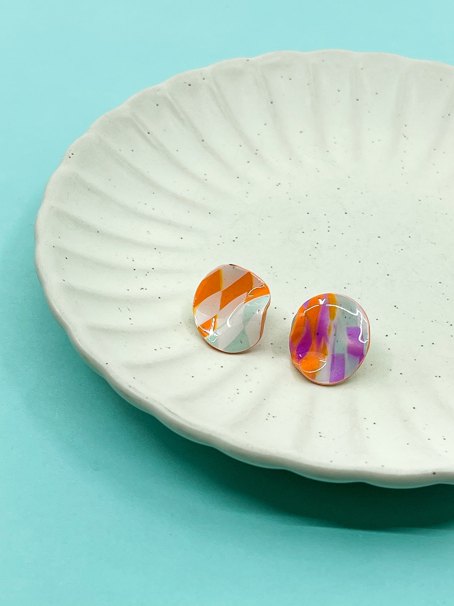 Spring | Colored checkered studs