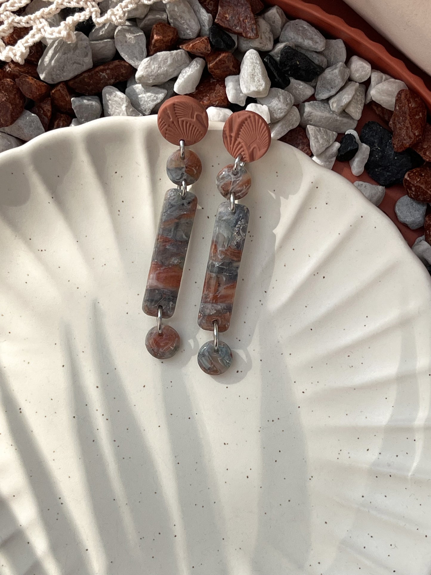 Stormy | Terracotta and grey earrings 06