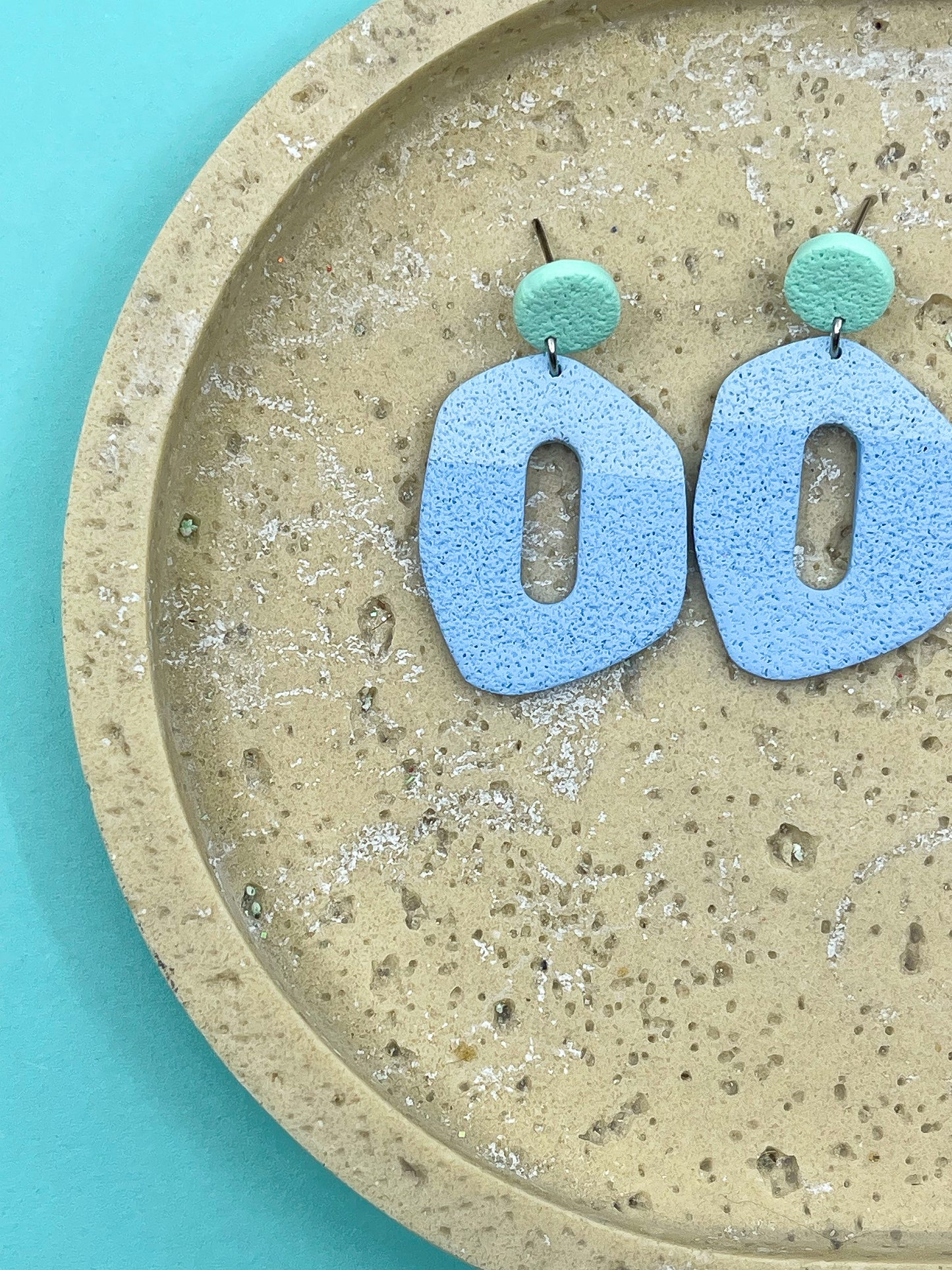 Spring | Medium size statement earrings