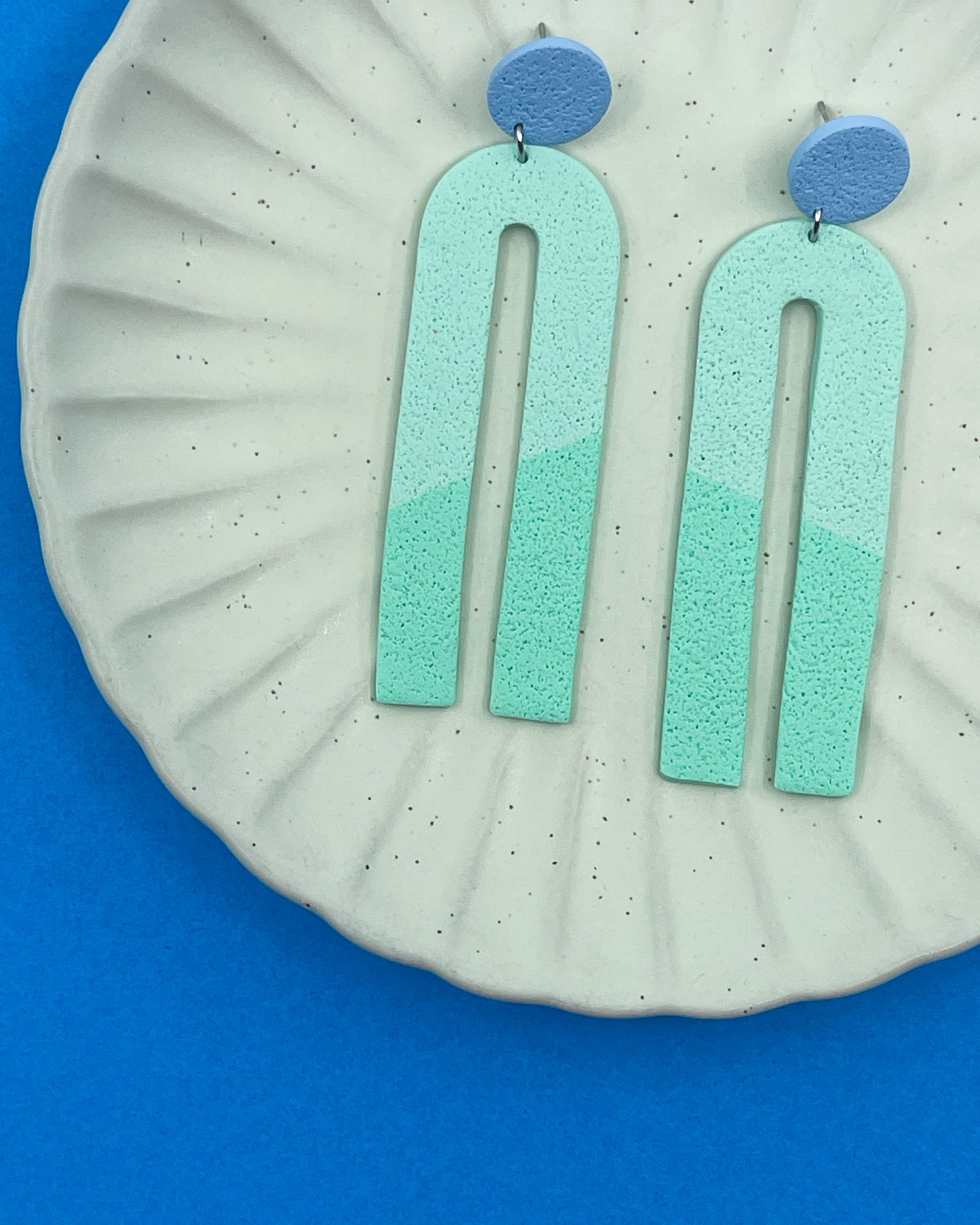 Spring | Long U shaped earrings