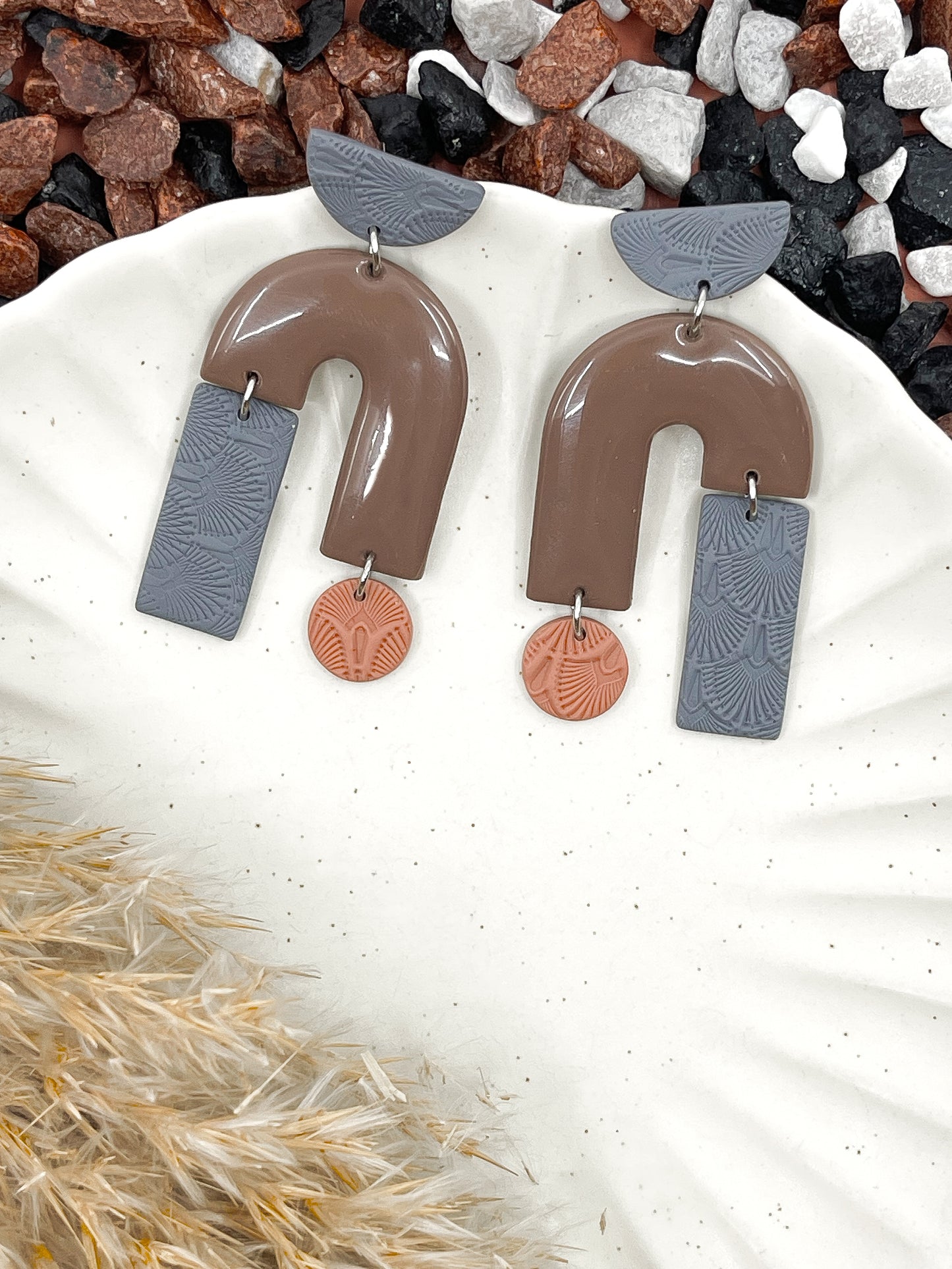 Solid | Abstract geometrics 02