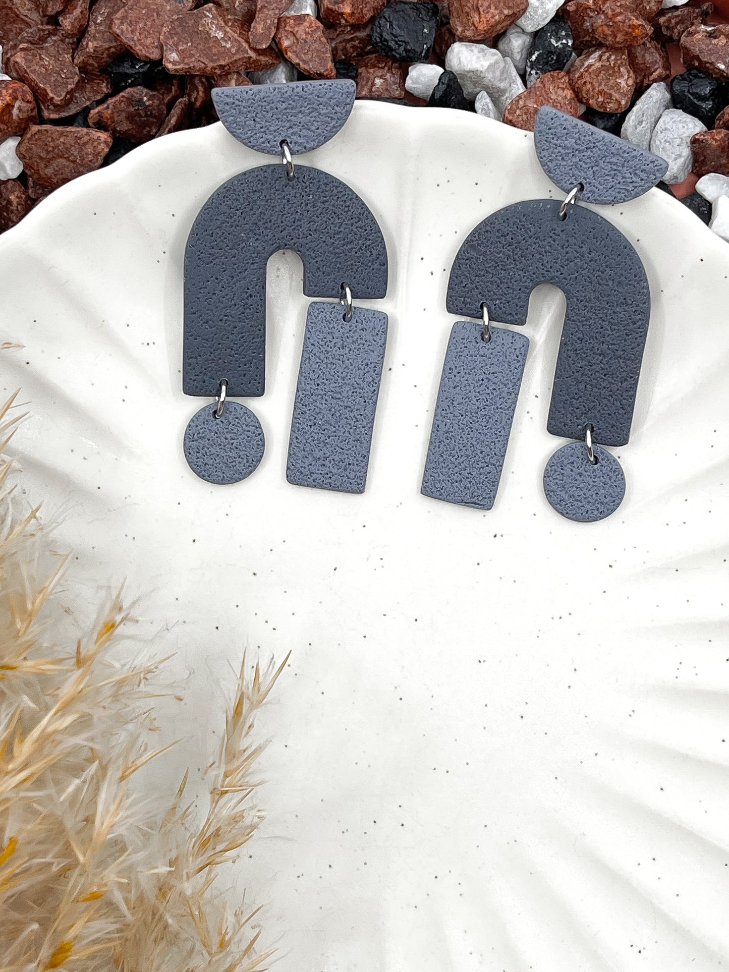 Solid | Abstract geometrics 02