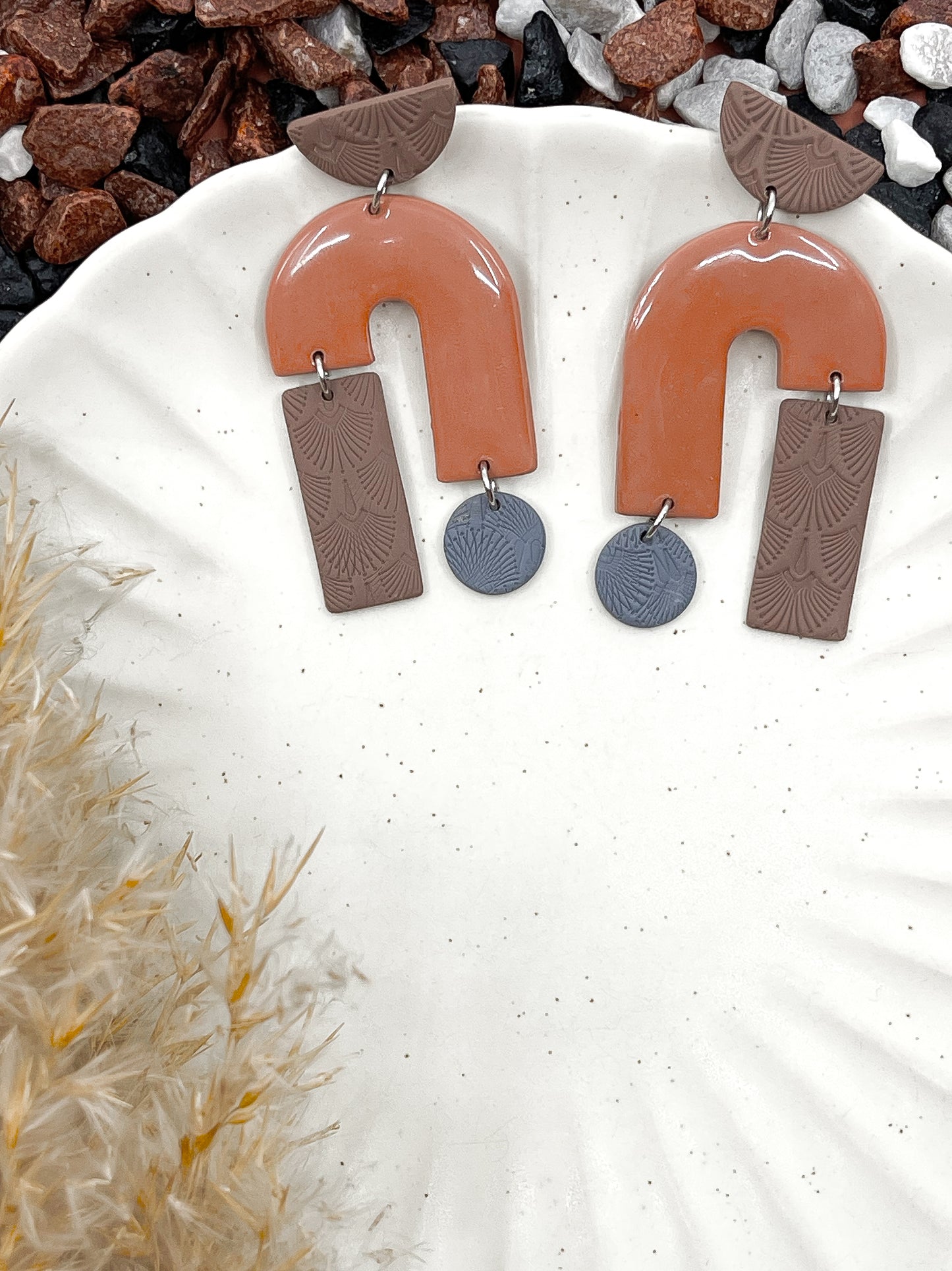 Solid | Abstract geometrics 02