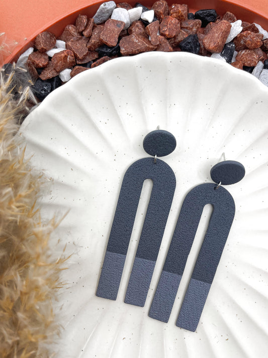 Solid | Statement Earrings 01