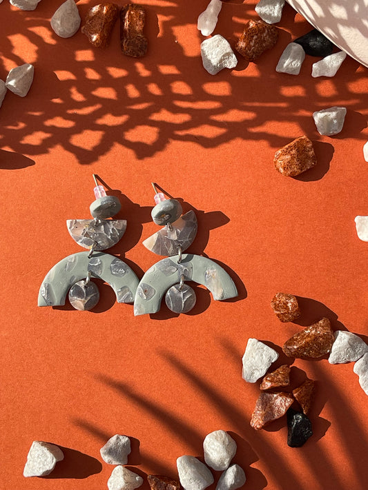 Stormy | Grey and sage earrings