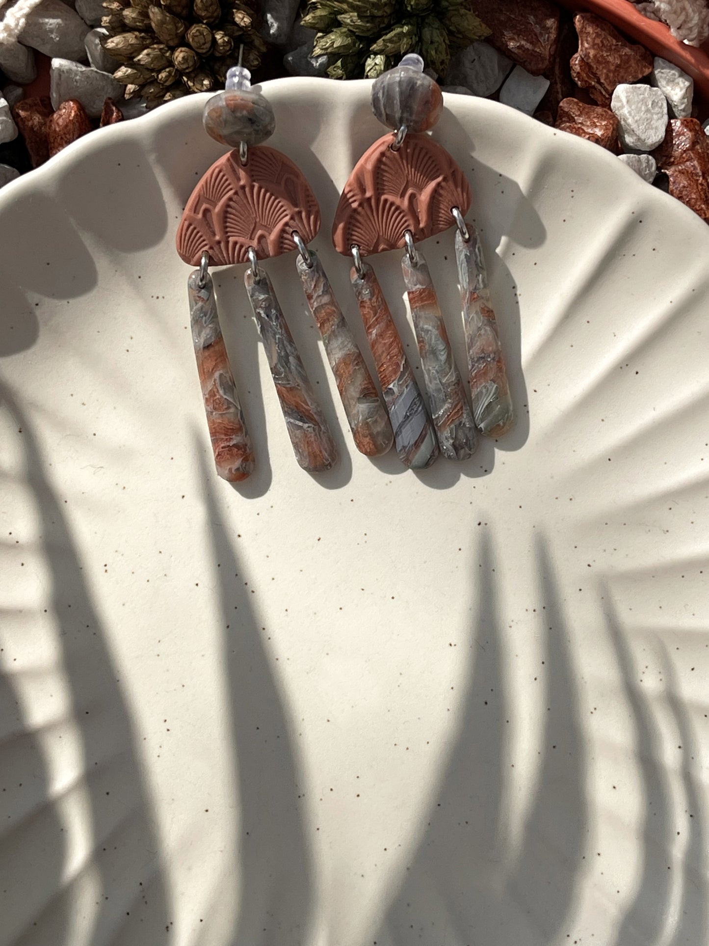 Stormy |Terracotta and grey earrings 03