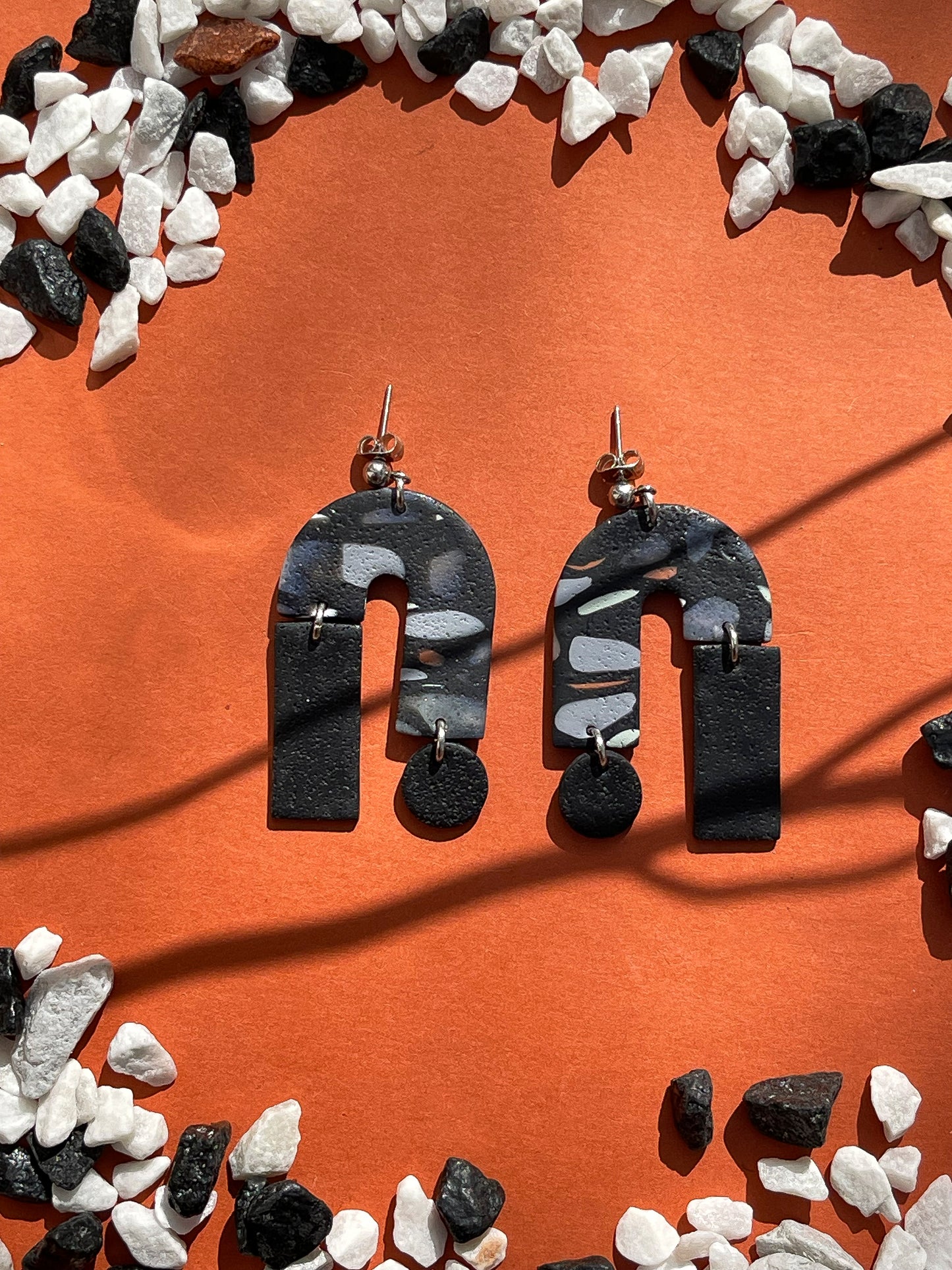 Stone | Textured earrings