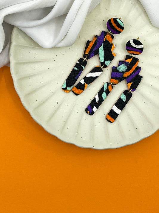 Spring | Black and color statement earrings 01