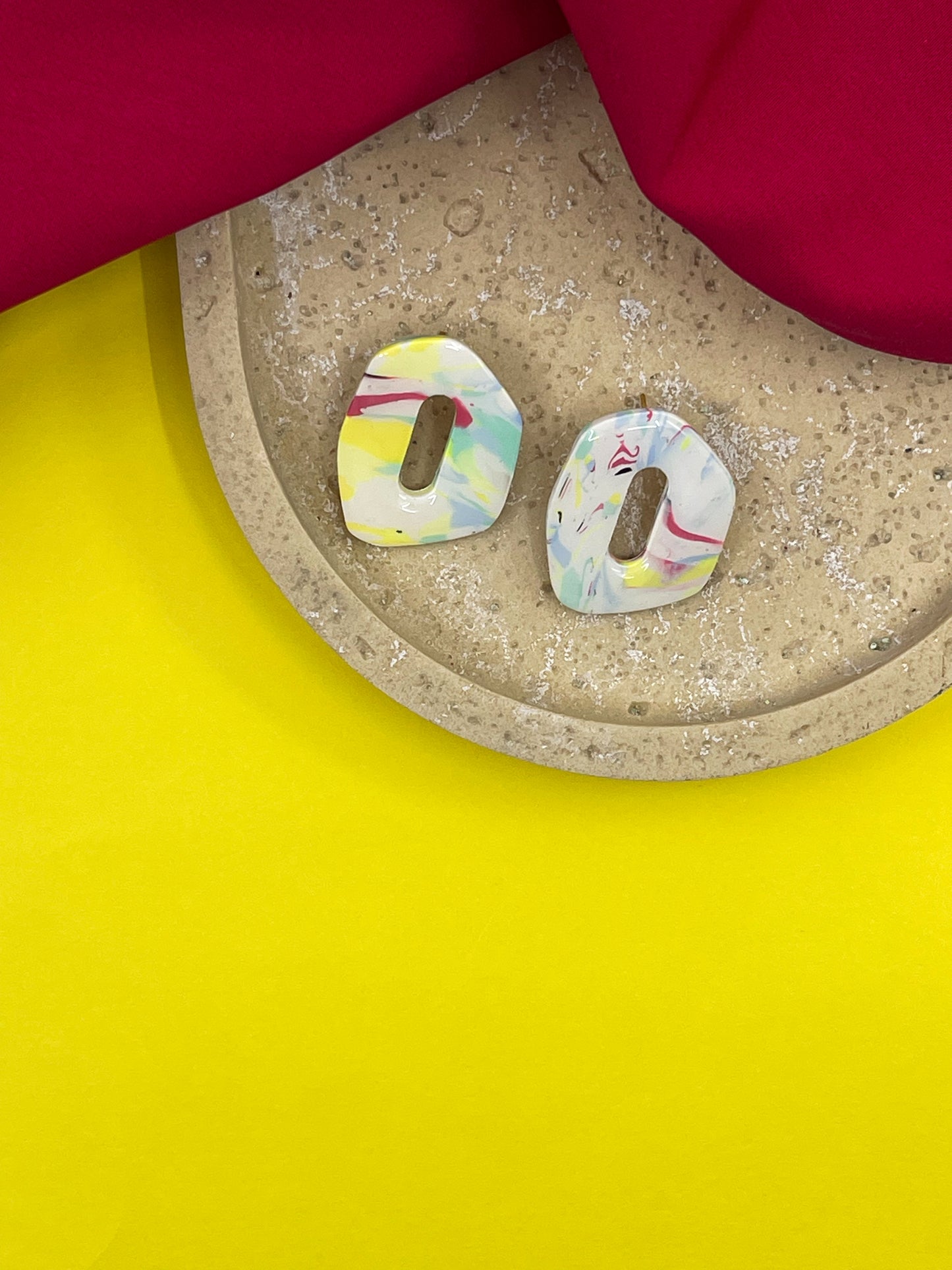 Spring | Medium size statement earrings